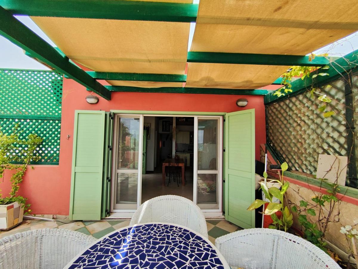 Albis Harena - Ibiscus Attico Ocean View *